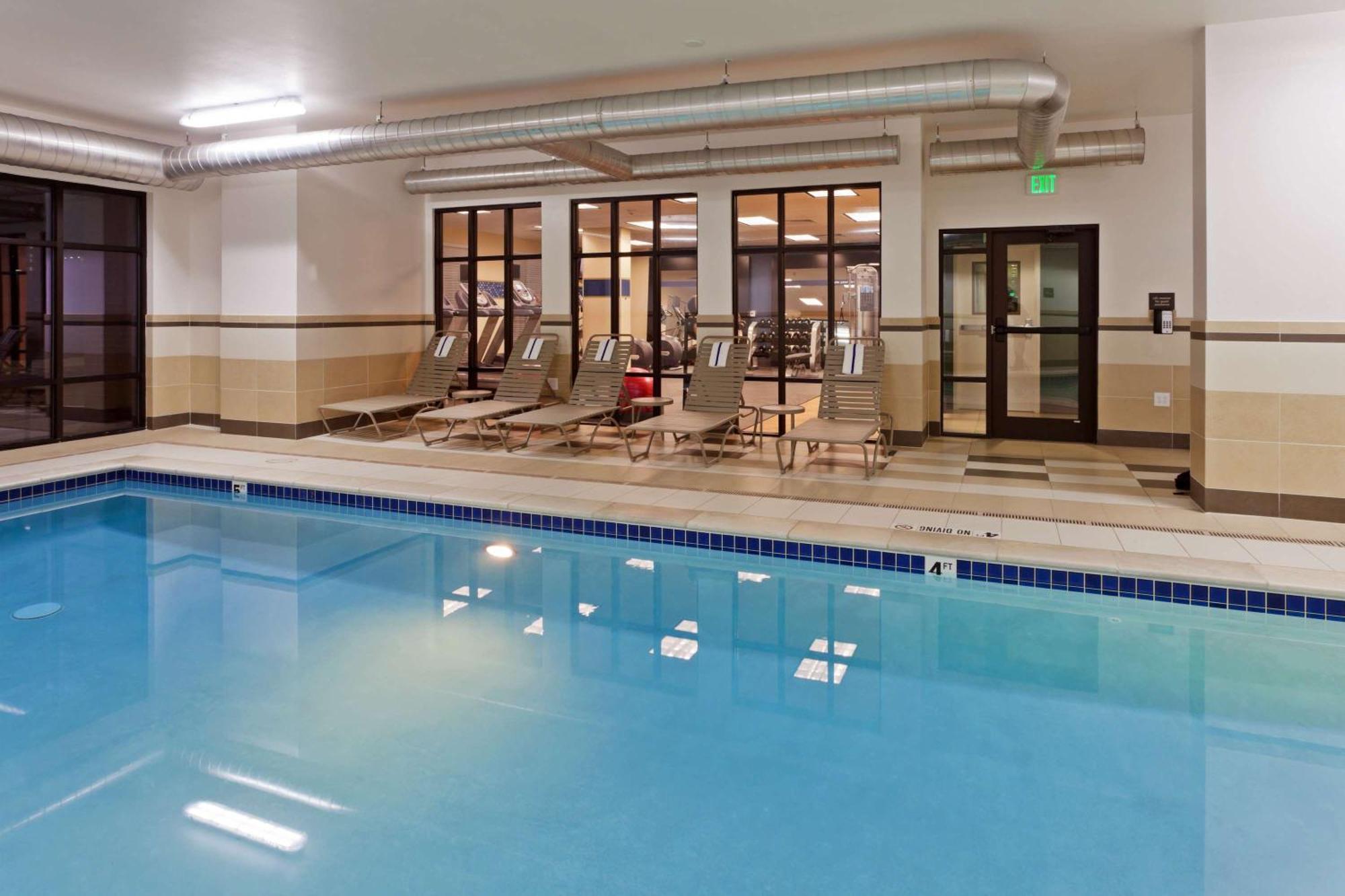 Hampton Inn & Suites Denver Airport / Gateway Park Aurora Eksteriør bilde