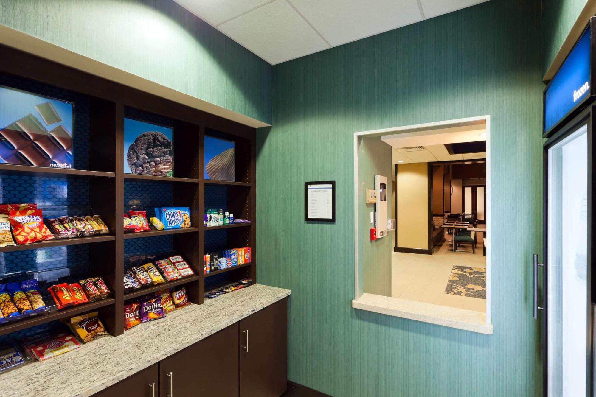 Hampton Inn & Suites Denver Airport / Gateway Park Aurora Eksteriør bilde